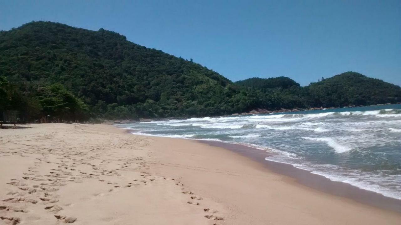 Chale Excelente Localizacao Villa Ubatuba Bagian luar foto